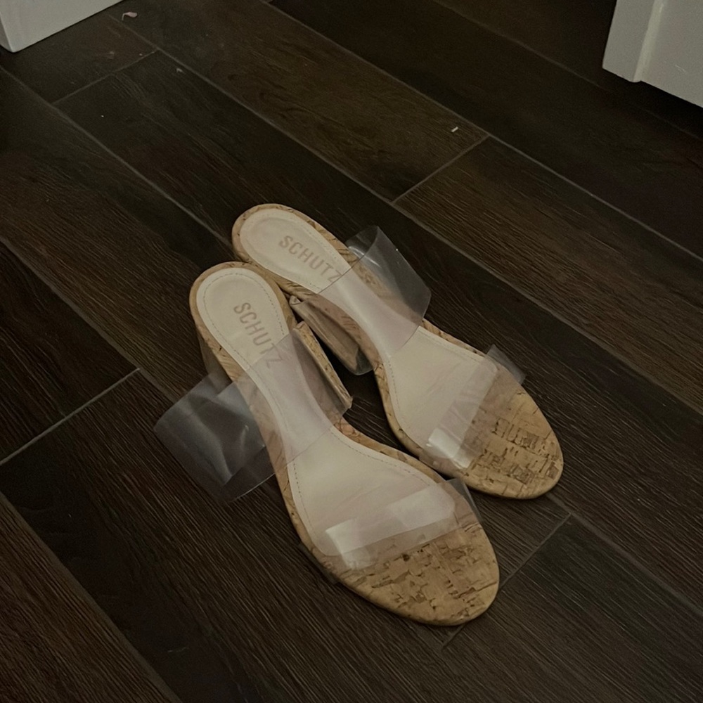 Schultz size 7.5 mules